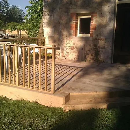 Le Petit Mas D'ile Couette-café Saint-Germain-de-Confolens