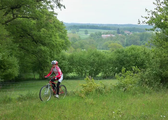 Bed & Breakfast Le Petit Mas D'ile Saint-Germain-de-Confolens